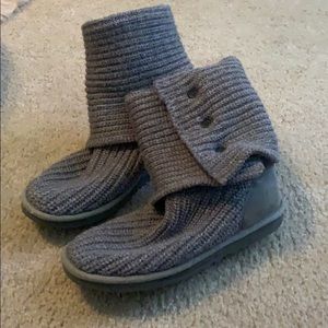 Grey ugg boots